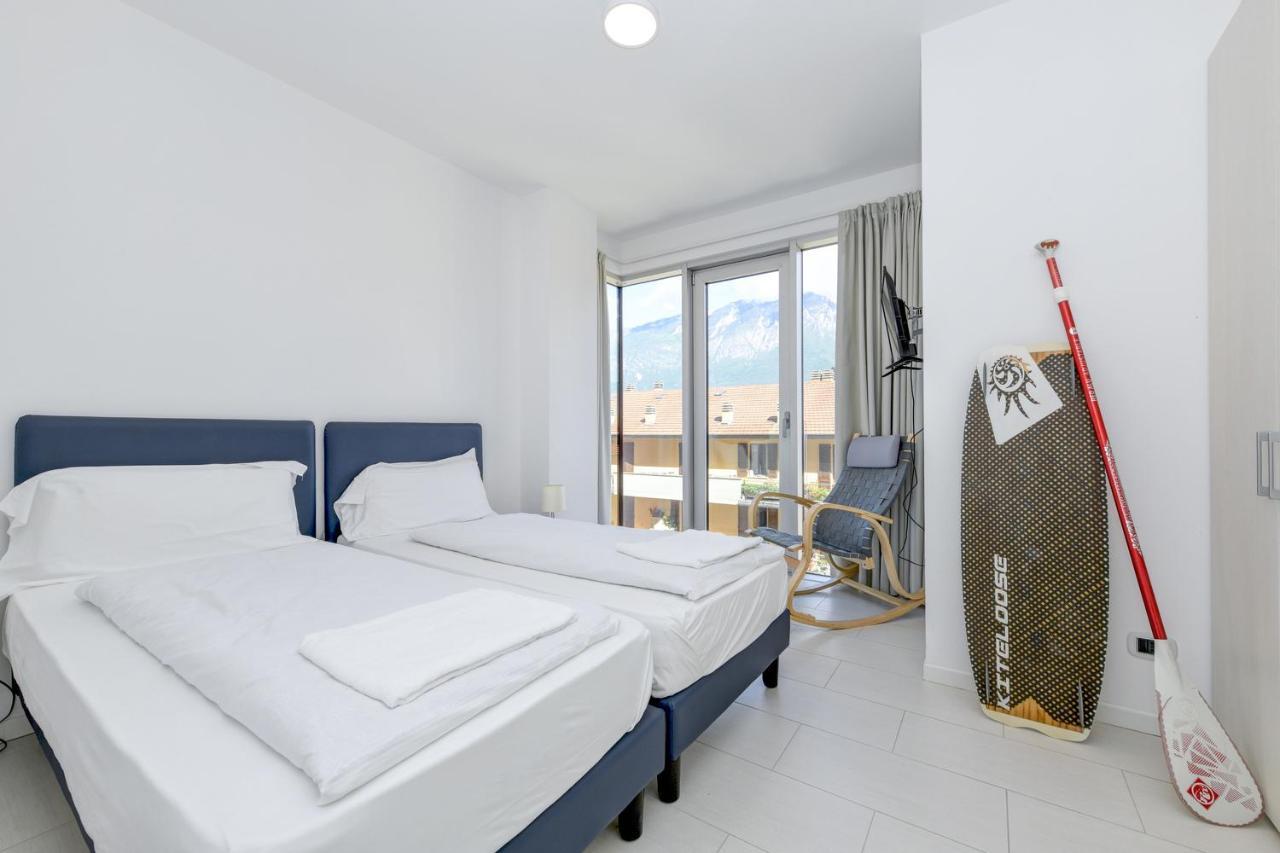 Sail Home - Apartments For Wind Lovers Кампионе-дель-Гарда Экстерьер фото