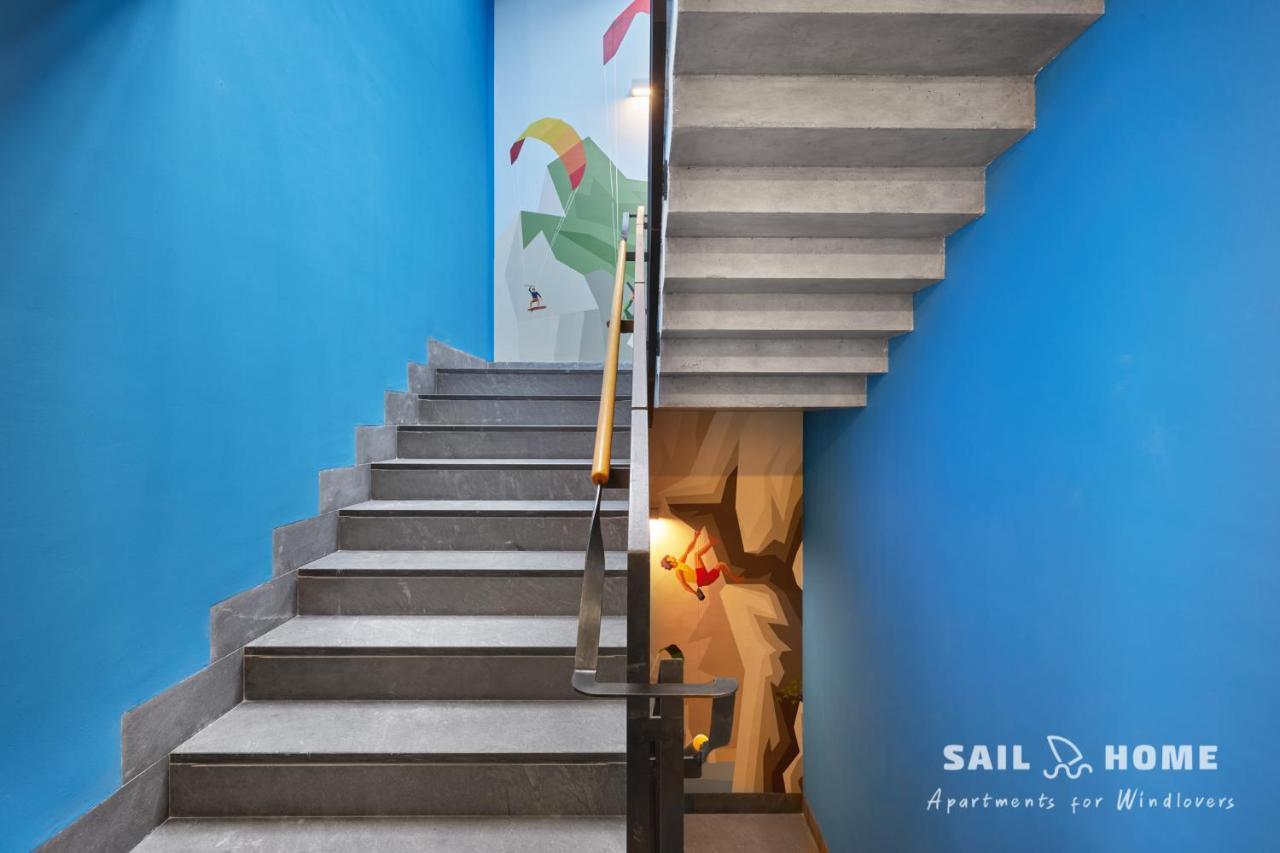 Sail Home - Apartments For Wind Lovers Кампионе-дель-Гарда Экстерьер фото